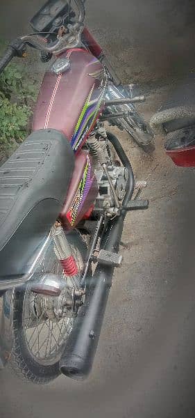 Honda 125 for urgent sale 6