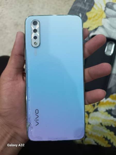 vivo s1 8/256 penal change good condition pta 1