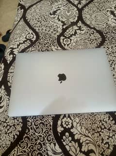 MacBook