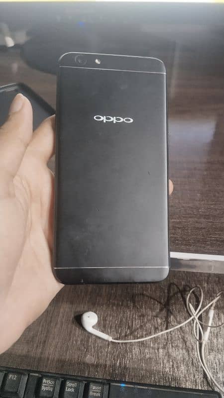 oppo F1s 03027680932 4