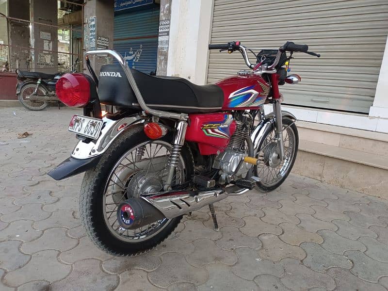 honda 125 2022 9