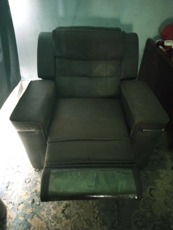 Imported King/Lounge recliner for sale 1