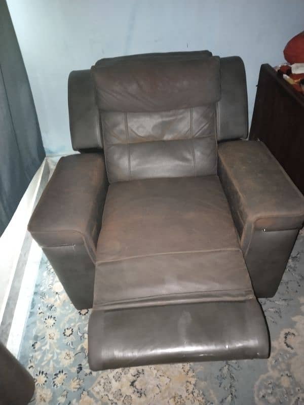 Imported King/Lounge recliner for sale 3