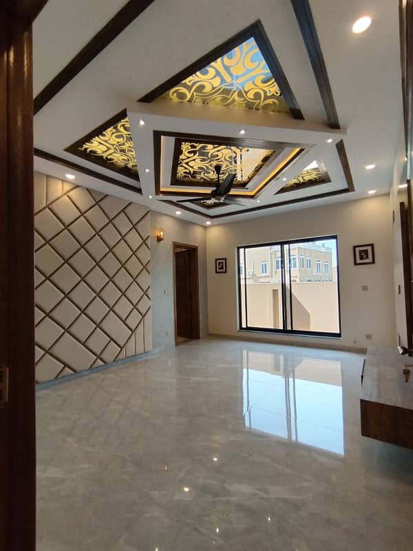 Stylish Modren 1 kanal House with Extra Land Available For Sale In Bahria Intellectual Village Rawalpindi 10