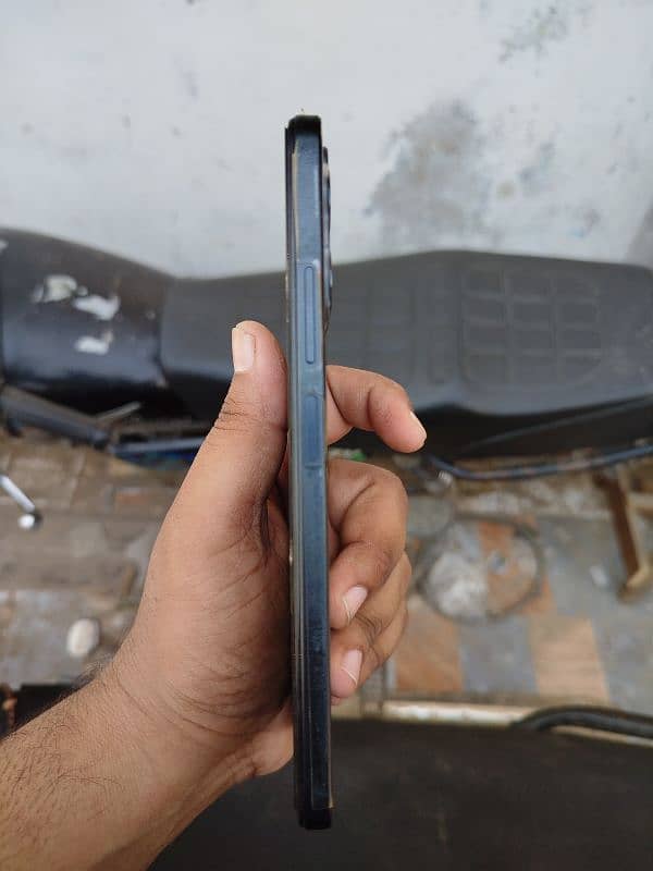 Redmi not 12 for a sale 10/10 condition 4