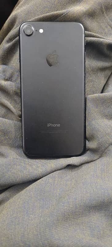 iPhone 7 pta approved 128 gb 3