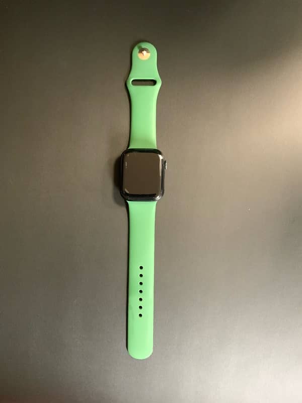 Apple Watch Series 7 Midnight 45mm 1