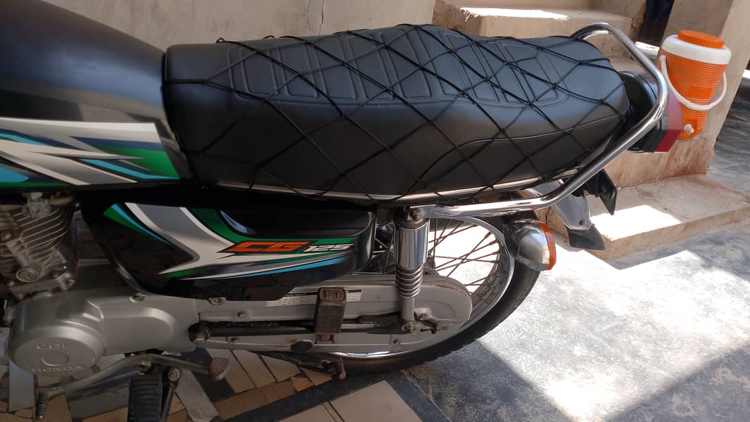 Honda CG 125 2023 4