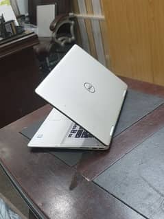 dell Inspiron 7580 0