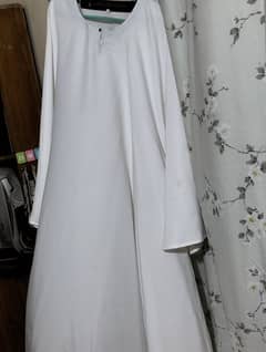 best white abaya