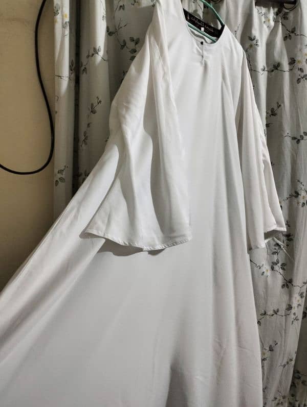 best white abaya 5