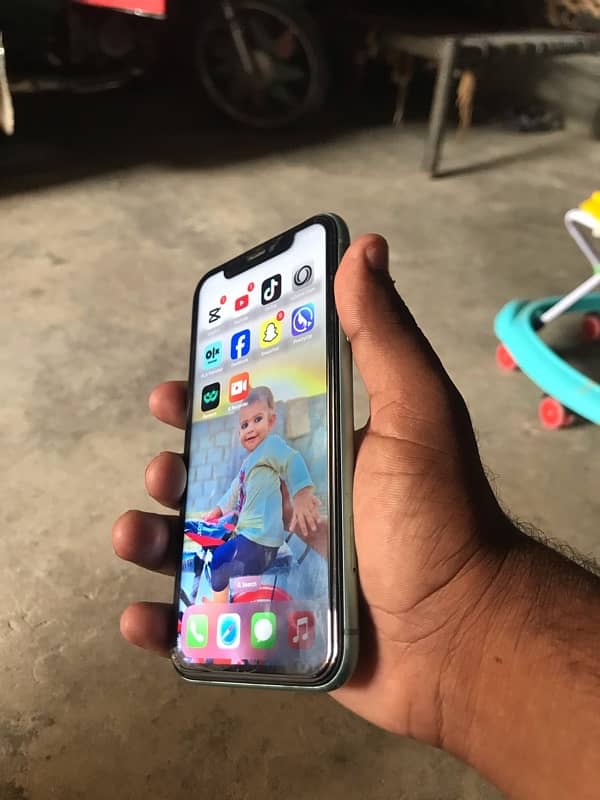 iPhone 11 non pta JV nai hey 3135864247 5