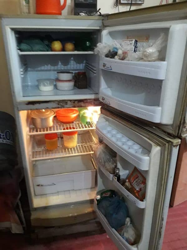 pel Refrigerator 1