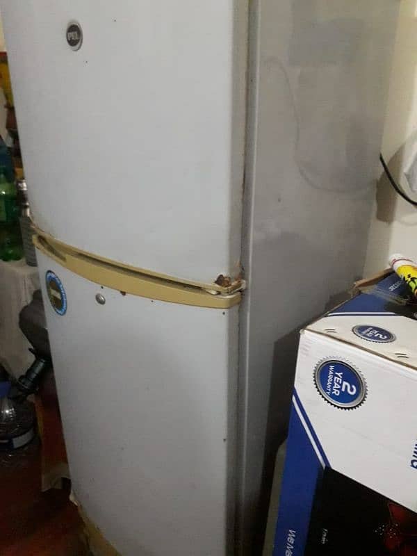 pel Refrigerator 3