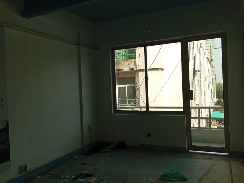 I-8. Markaz commcial apartment available for rent more options available 27