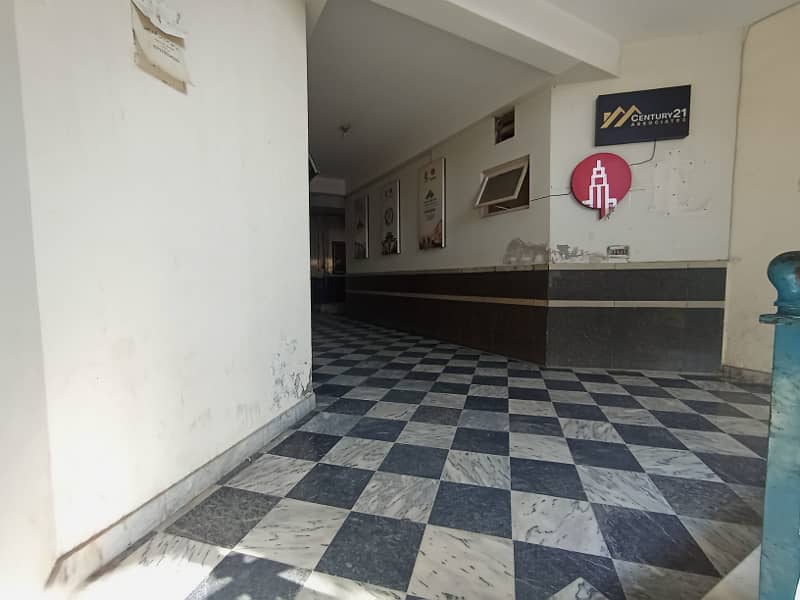 I-8. Markaz commcial apartment available for rent more options available 32