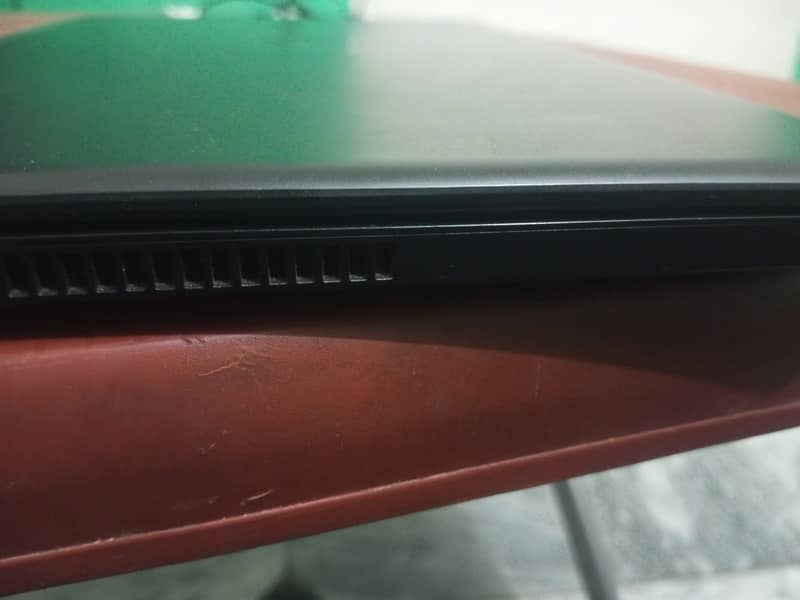 DELL LATITIDE 5450 i5 5TH GEN URGENT SALE SLIM AND STYLISH LAPTOP 4