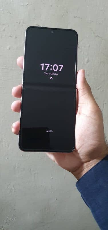 samasung galaxy z flip 5 3