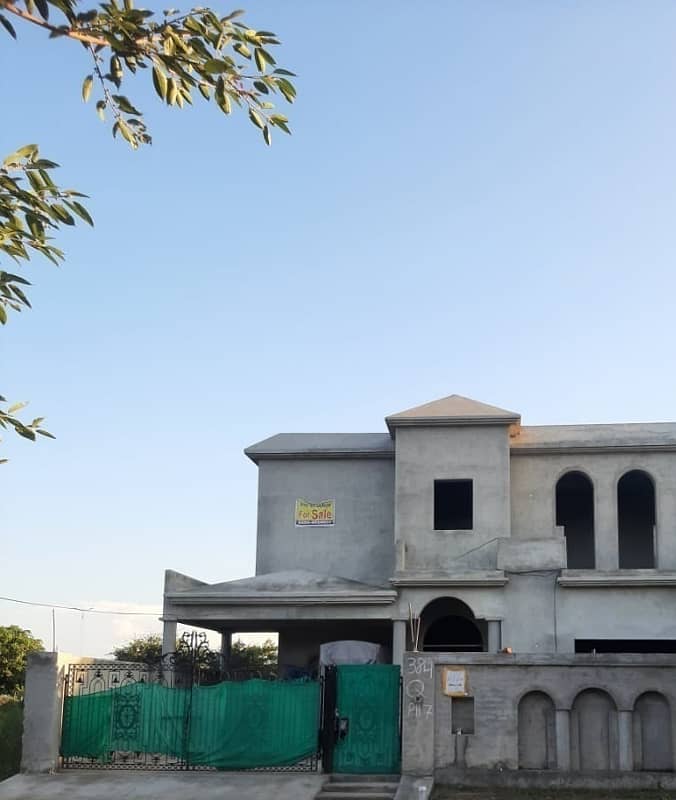 Gray structure One kanal House FOR SALE 3