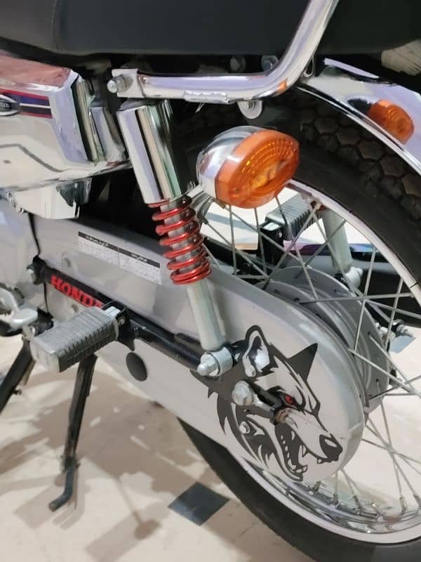 Honda 125 self start special edition 24 model 7