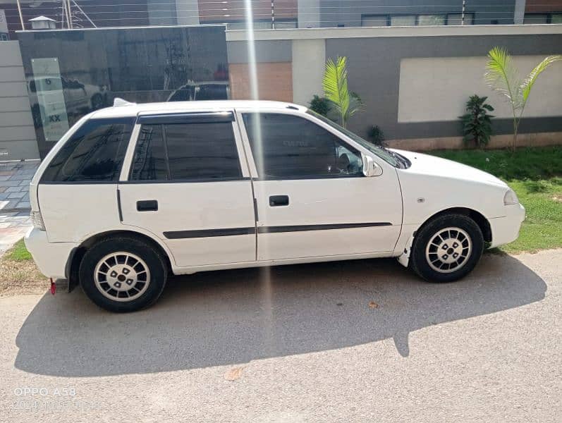 Suzuki cultus 2012 6