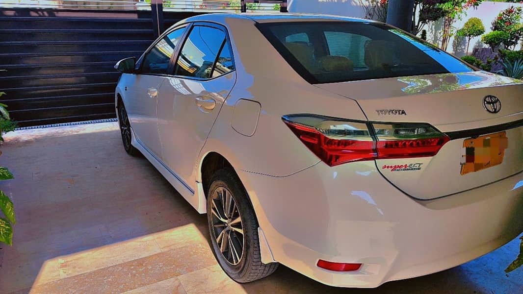 Toyota Corolla Altis 2019 1.6 Automatic 4