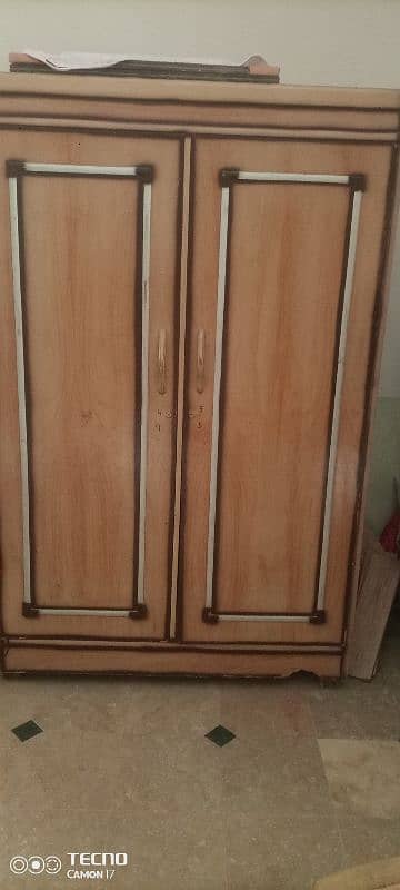 furniture set 4 PC condition 7/10 wood good quality 1