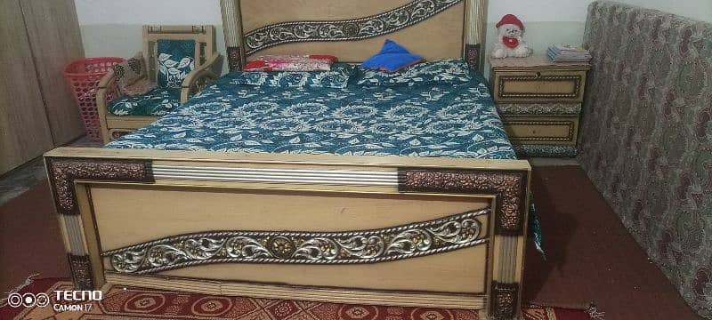 furniture set 4 PC condition 7/10 wood good quality 3