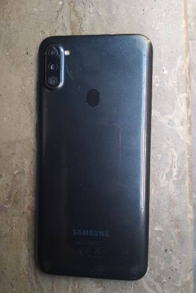 Samsung A11 ( 2/32gb ) 2