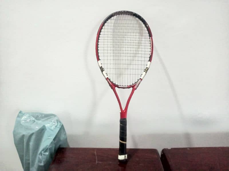 Babolat Tennis Racket - Top Quality, Perfect for All Levels 1