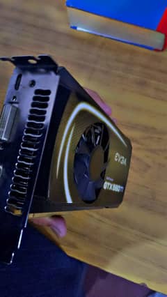 gtx 560 ti  256 bit ddr5