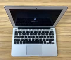 Apple mackbook Air 2012 0