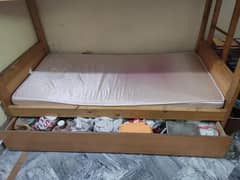 Bunk bed