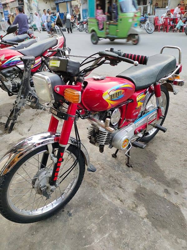 Yamaha yb 100, 
Model 2012, 
Genuine Cylinder, 1