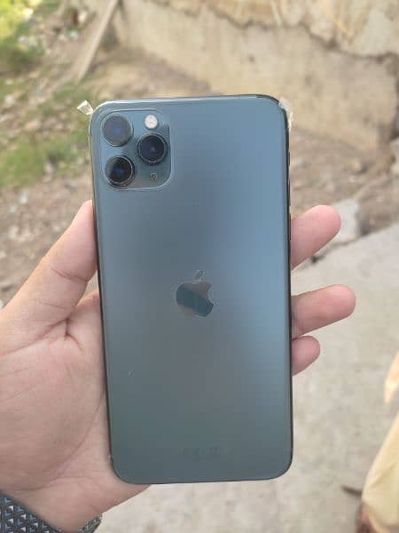 I phone 11 pro max 0