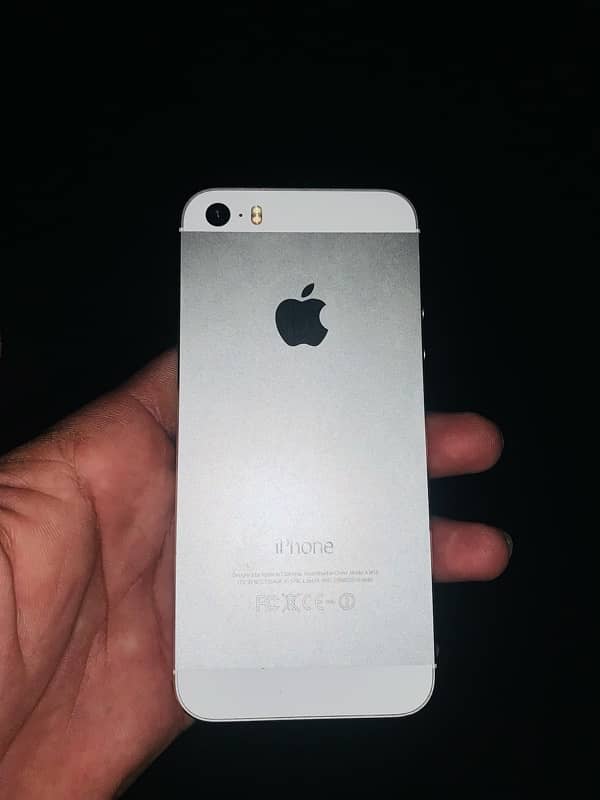 iPhone 5s 32 gb all ok but non pta he 2