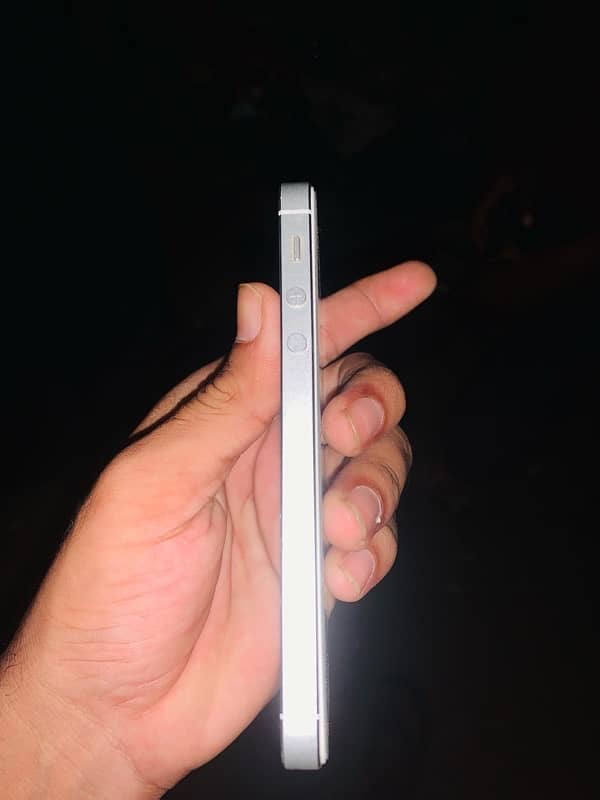 iPhone 5s 32 gb all ok but non pta he 5