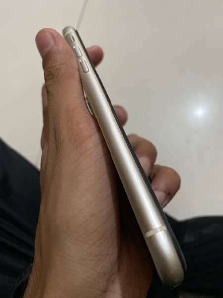 Iphone 11 128gb PTA Approved 4