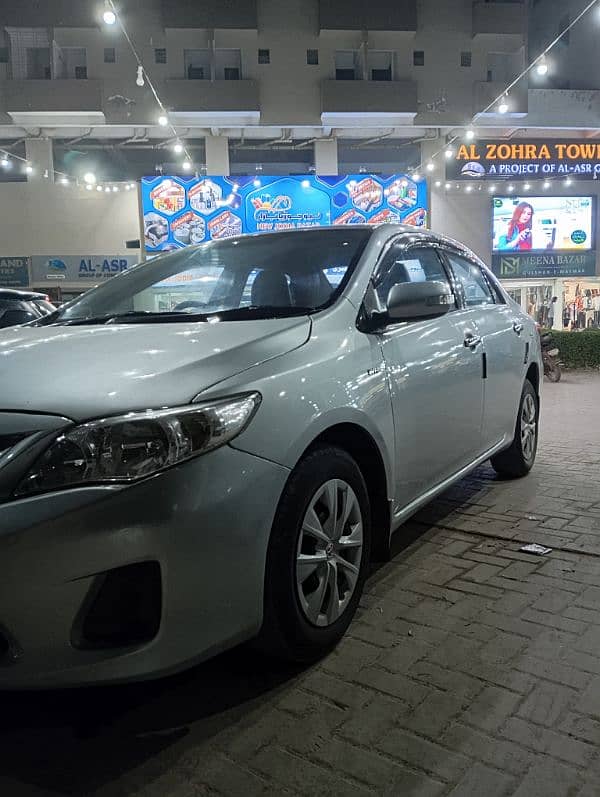 Toyota Corolla GLI 2014 15