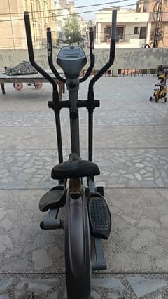 Advance fitness elliptical cycle ( Exercise machine / Exercise cycle )