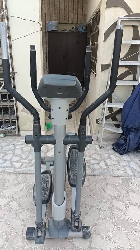 Advance fitness elliptical cycle ( Exercise machine / Exercise cycle ) 4