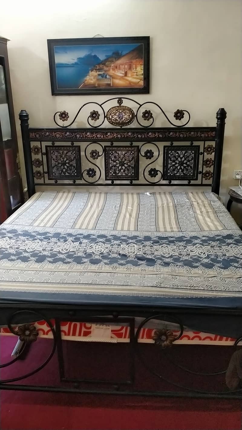 Beautiful rod iron beds 1