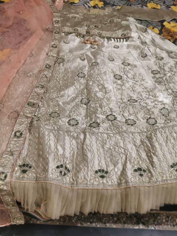 indian silk lehnga 2