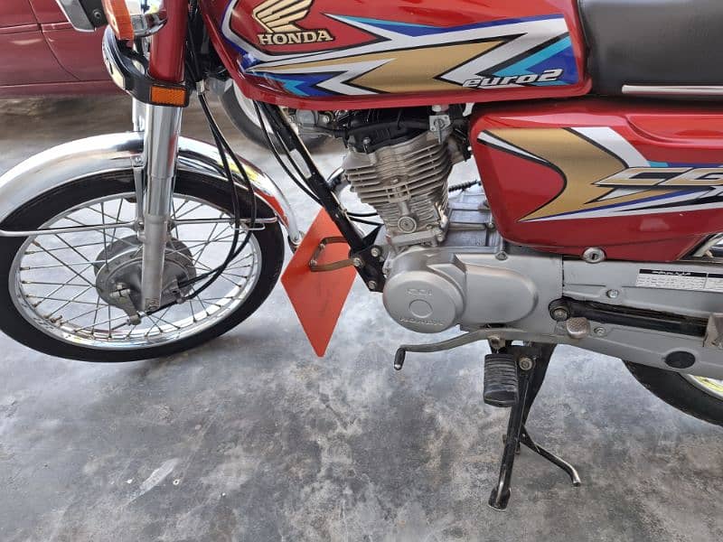 Honda CG125 2019/20 5