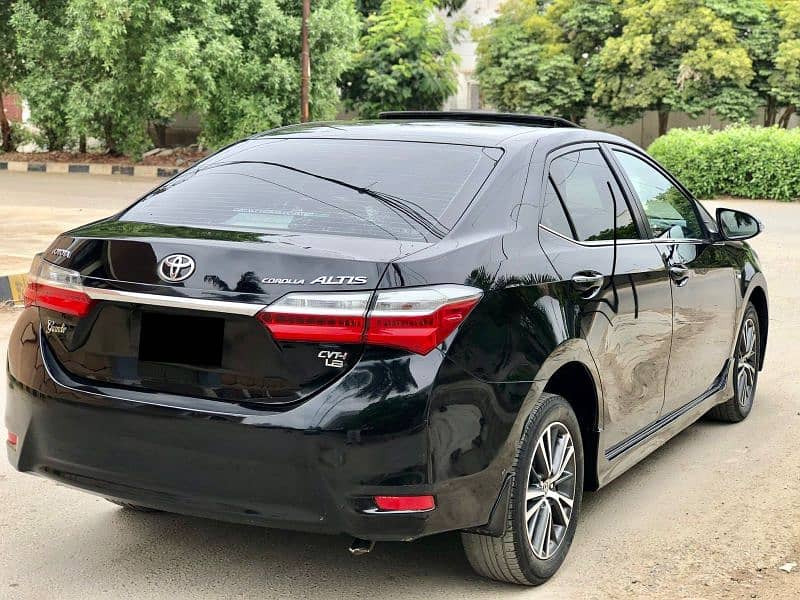 Toyota Altis Grande 2019 5