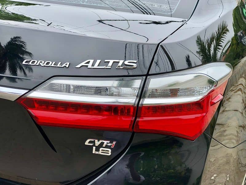 Toyota Altis Grande 2019 7