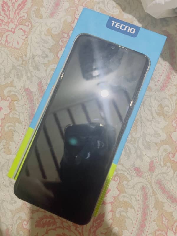 Tecno LC8 with Box Urgent sale 2