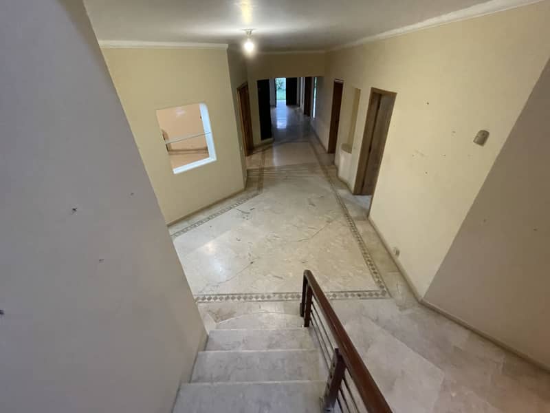 2 Kanal House For Sale 39