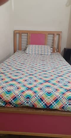 Bedroom set urgently for sale 0