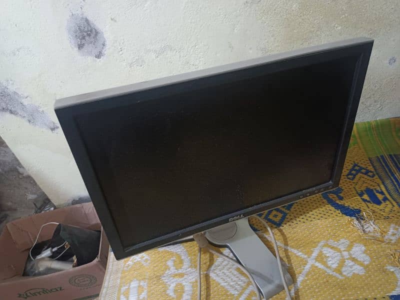 20 inch LCD for sale 1